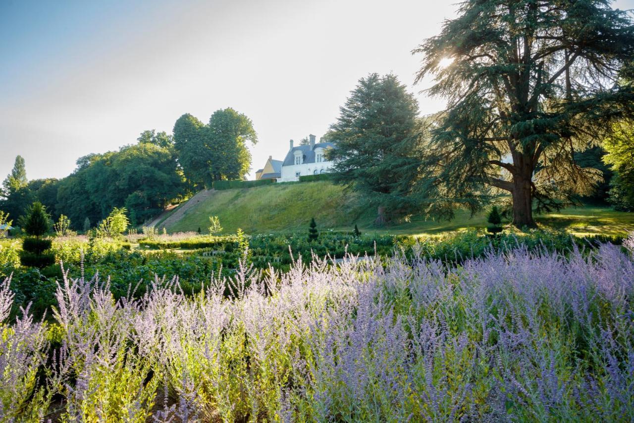 Relais & Chateau Louise De La Valliere Reugny Exterior photo